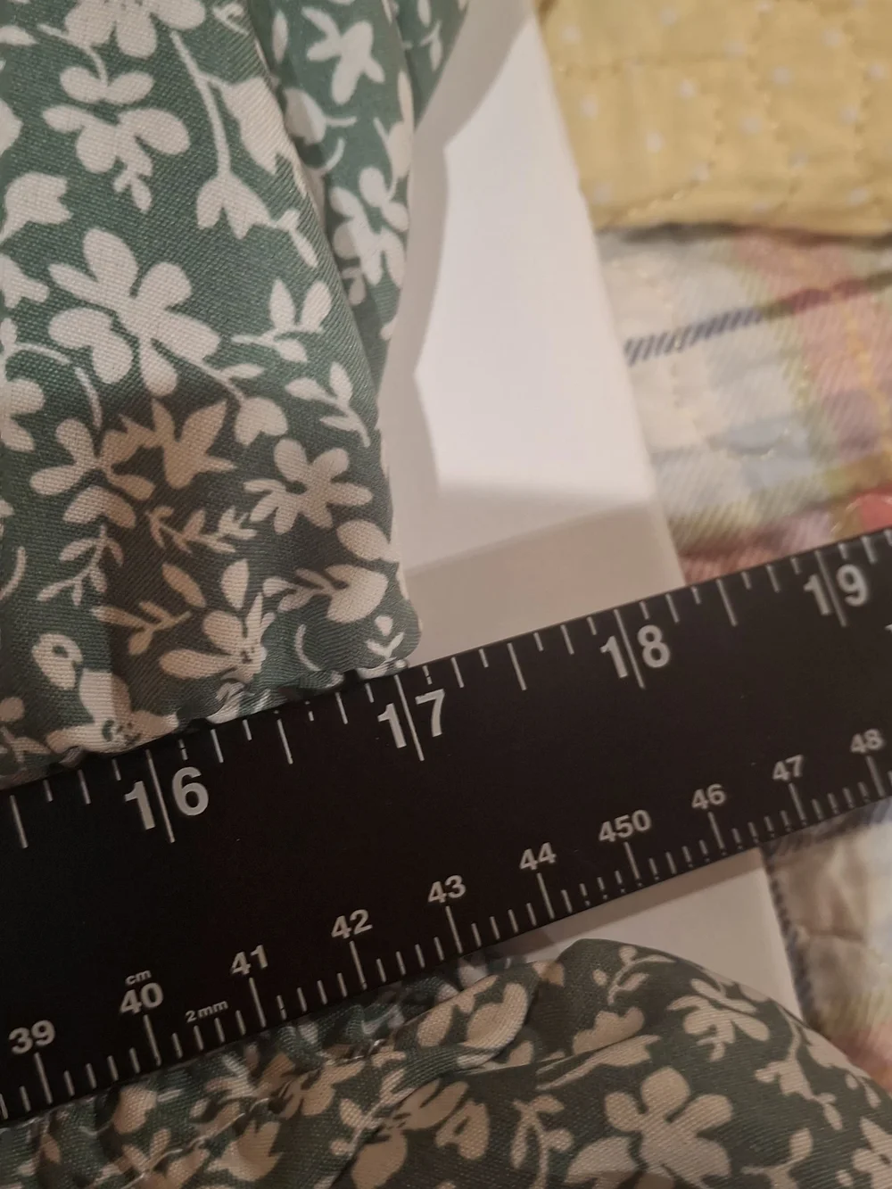 Women's Green Floral V-Neck Smocked Waist Dress - Picture 11 of 12